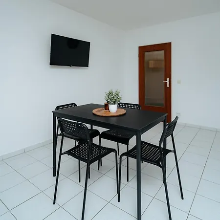Appartement In Metternich Fuer 5 Personen